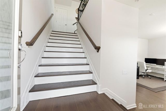 60 Audley Street, North Brunswick, NJ 08902