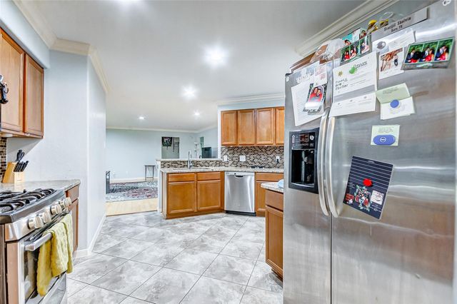 10627 Ince Lane, Houston, TX 77040