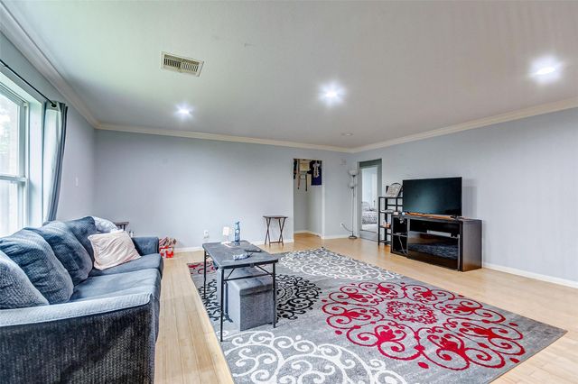 10627 Ince Lane, Houston, TX 77040