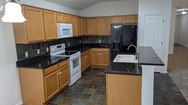 7737 Little Deer TRL, Georgetown, TX 78628