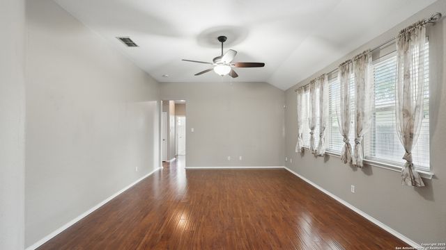 2253 Hidden Meadow, New Braunfels, TX 78130