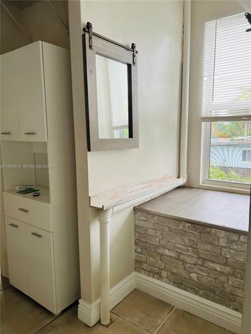 1536 Polk St 6, Hollywood, FL 33020