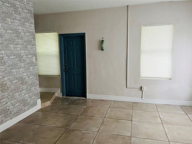 1536 Polk St 6, Hollywood, FL 33020