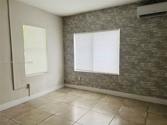 1536 Polk St 6, Hollywood, FL 33020