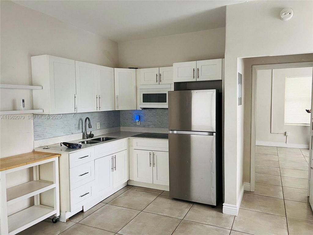 1536 Polk St 6, Hollywood, FL 33020