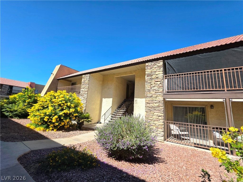 4470 Sandy River Drive 54, Las Vegas, NV 89103 — photo 2