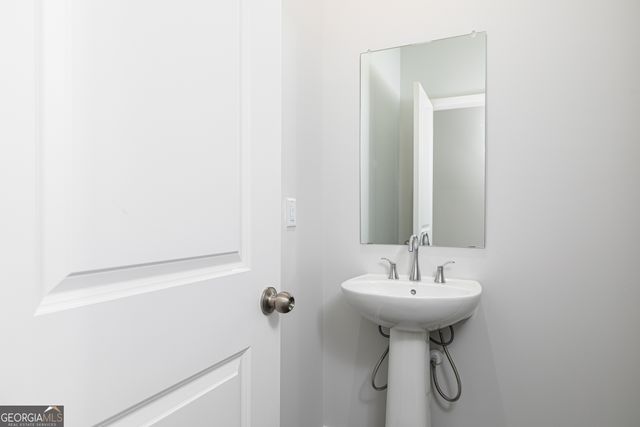 329 Cavalier Lane SE, Acworth, GA 30102