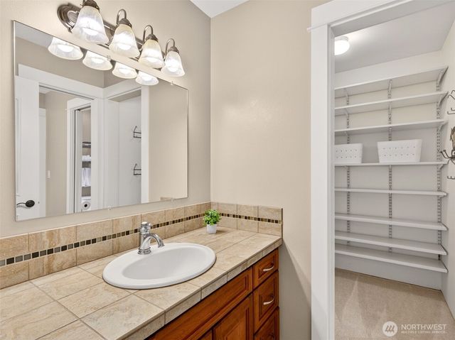 14425 235th Street SE, Snohomish, WA 98296
