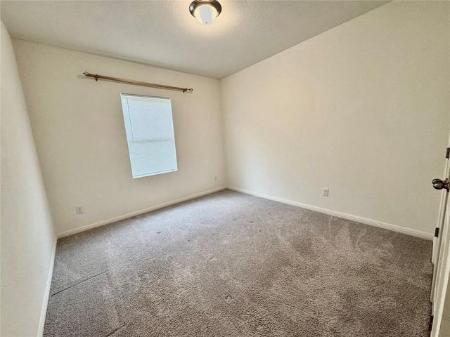 102 Gemsbok RD, Hutto, TX 78634