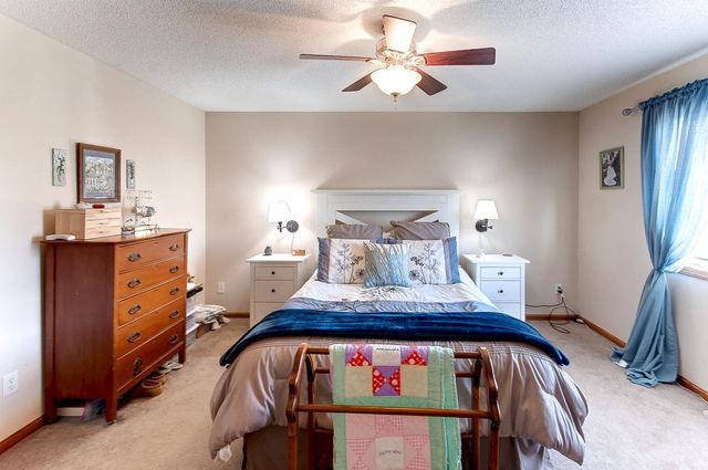 502 Springwheat Drive, Dundas, MN 55019