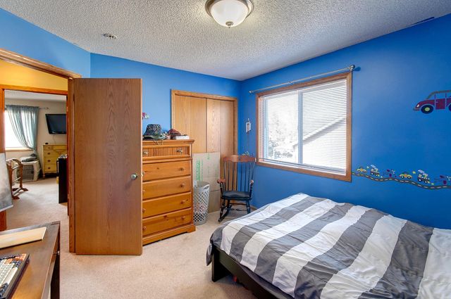 502 Springwheat Drive, Dundas, MN 55019