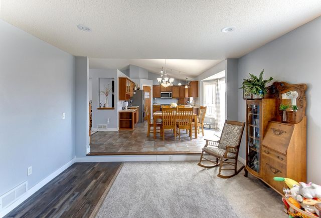 502 Springwheat Drive, Dundas, MN 55019