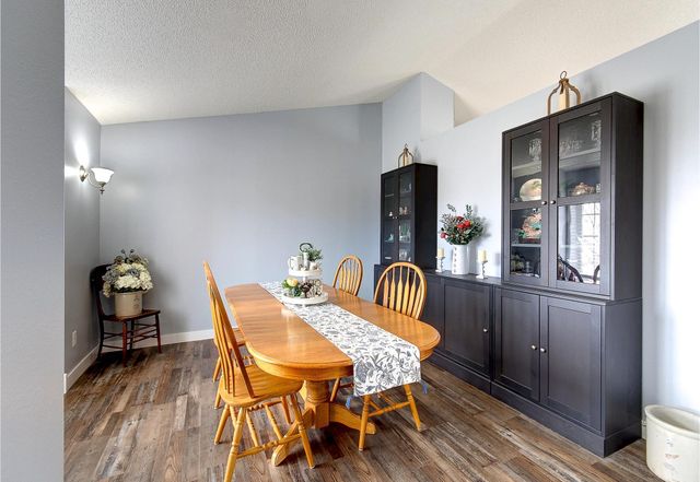 502 Springwheat Drive, Dundas, MN 55019