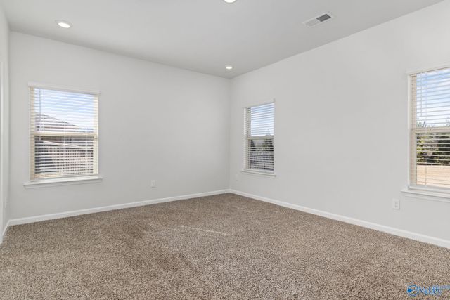 6608 Shearleaf Road NW, Huntsville, AL 35806