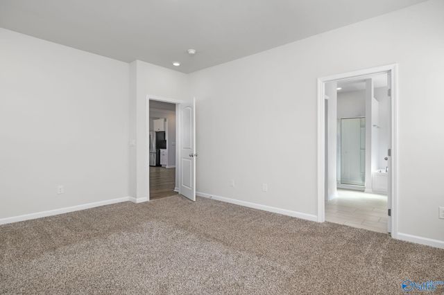 6608 Shearleaf Road NW, Huntsville, AL 35806