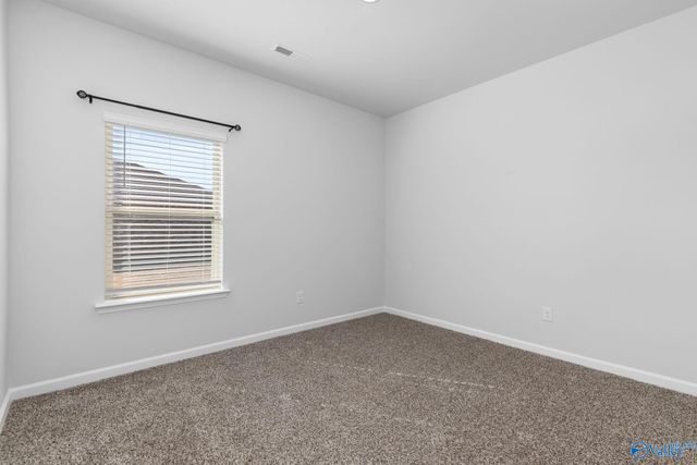 6608 Shearleaf Road NW, Huntsville, AL 35806