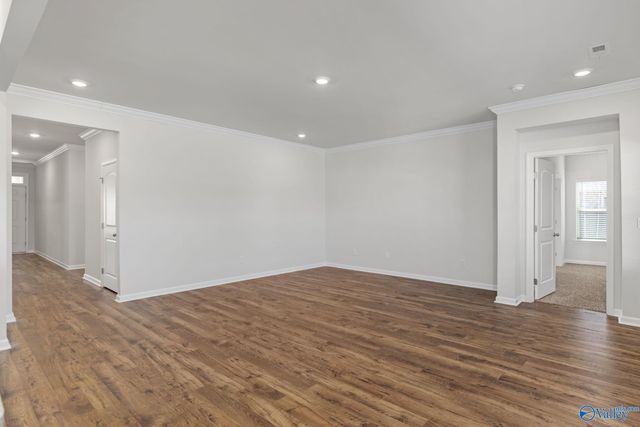 6608 Shearleaf Road NW, Huntsville, AL 35806