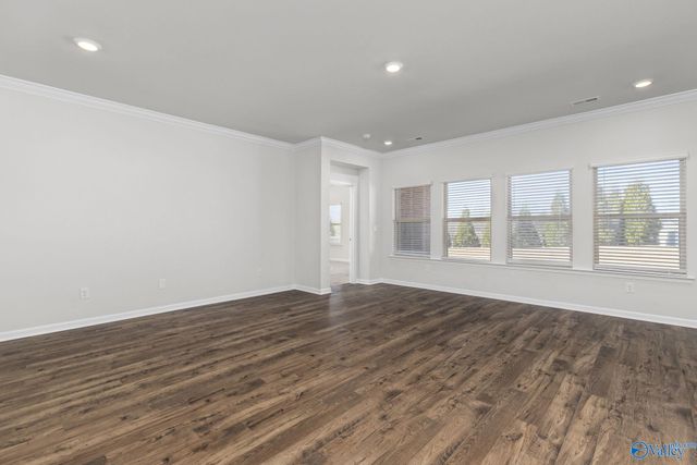 6608 Shearleaf Road NW, Huntsville, AL 35806