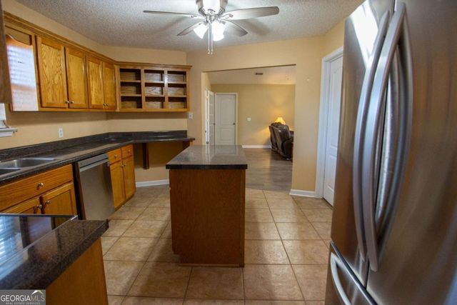 1351 Old Screven Road, Jesup, GA 31545