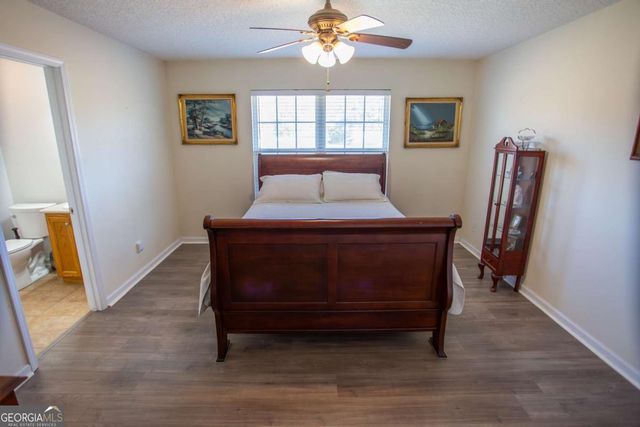 1351 Old Screven Road, Jesup, GA 31545