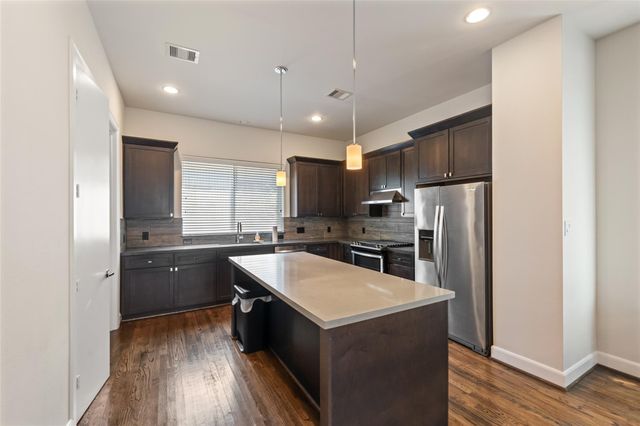 314 Eado Park Circle, Houston, TX 77020