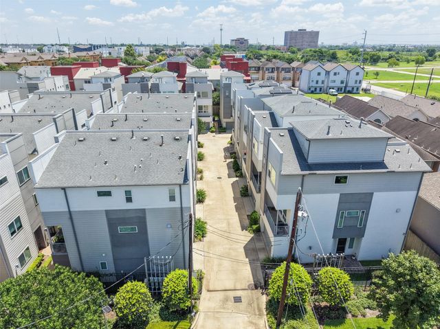 314 Eado Park Circle, Houston, TX 77020