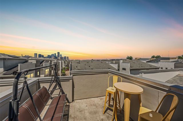 314 Eado Park Circle, Houston, TX 77020