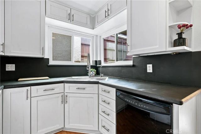4675 Willis 105, Sherman Oaks, CA 91403
