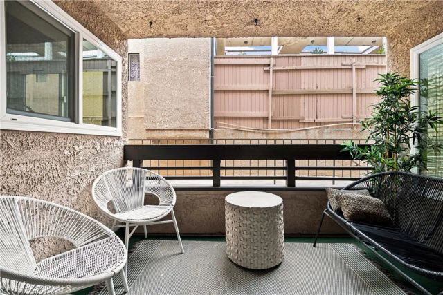 4675 Willis 105, Sherman Oaks, CA 91403