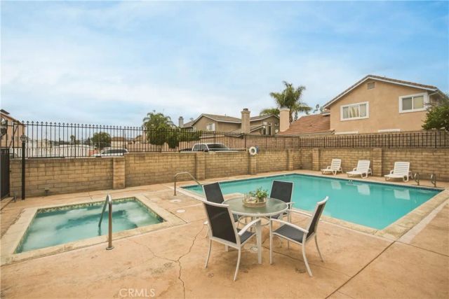 4675 Willis 105, Sherman Oaks, CA 91403