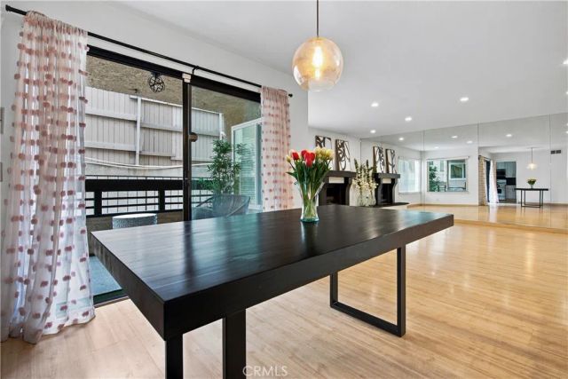 4675 Willis 105, Sherman Oaks, CA 91403