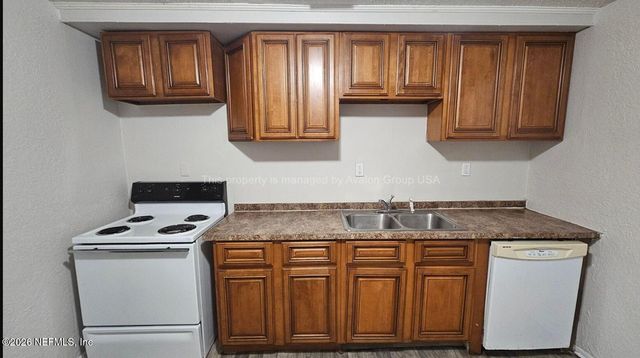 9658 GIBSON Avenue, Jacksonville, FL 32208