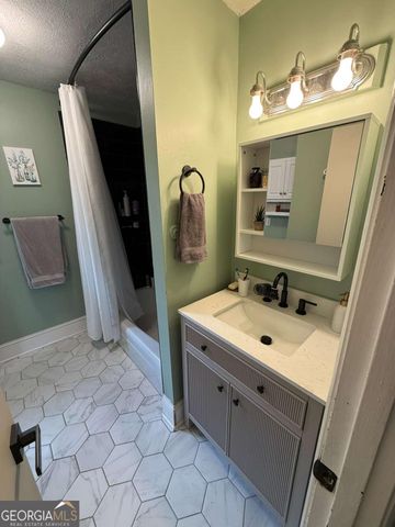 1110 Mountain View Drive, Marietta, GA 30062