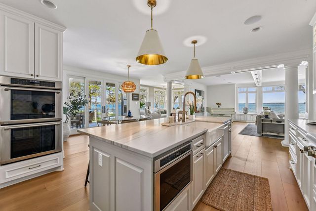 2442 Lafayette Road, Wayzata, MN 55391