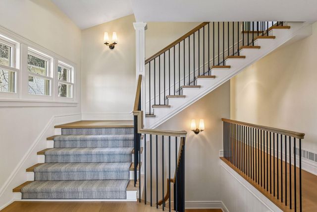 2442 Lafayette Road, Wayzata, MN 55391