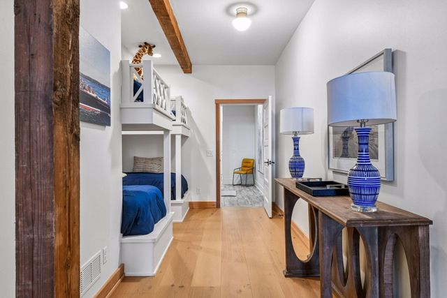 2442 Lafayette Road, Wayzata, MN 55391