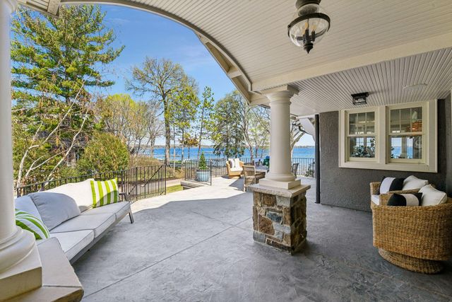 2442 Lafayette Road, Wayzata, MN 55391