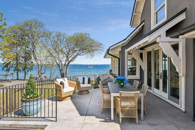 2442 Lafayette Road, Wayzata, MN 55391