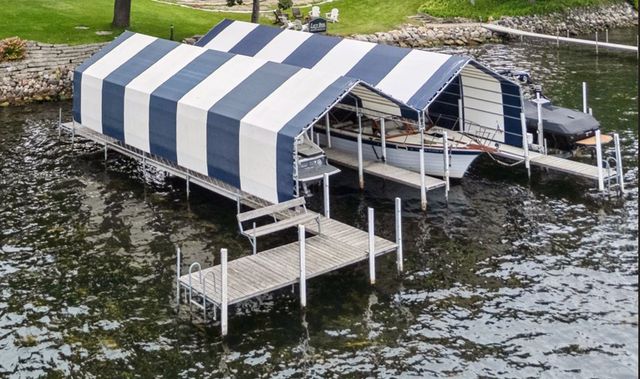 2442 Lafayette Road, Wayzata, MN 55391