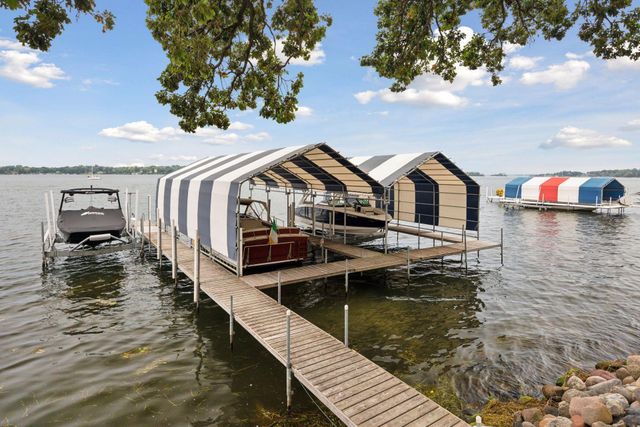 2442 Lafayette Road, Wayzata, MN 55391