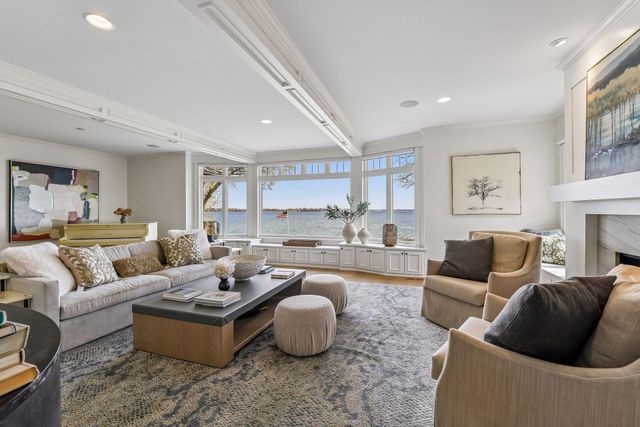 2442 Lafayette Road, Wayzata, MN 55391