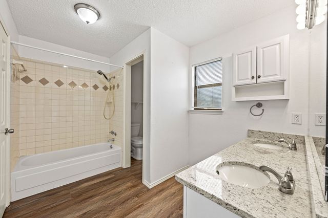 2713 Harvest Lake Drive, Irving, TX 75060