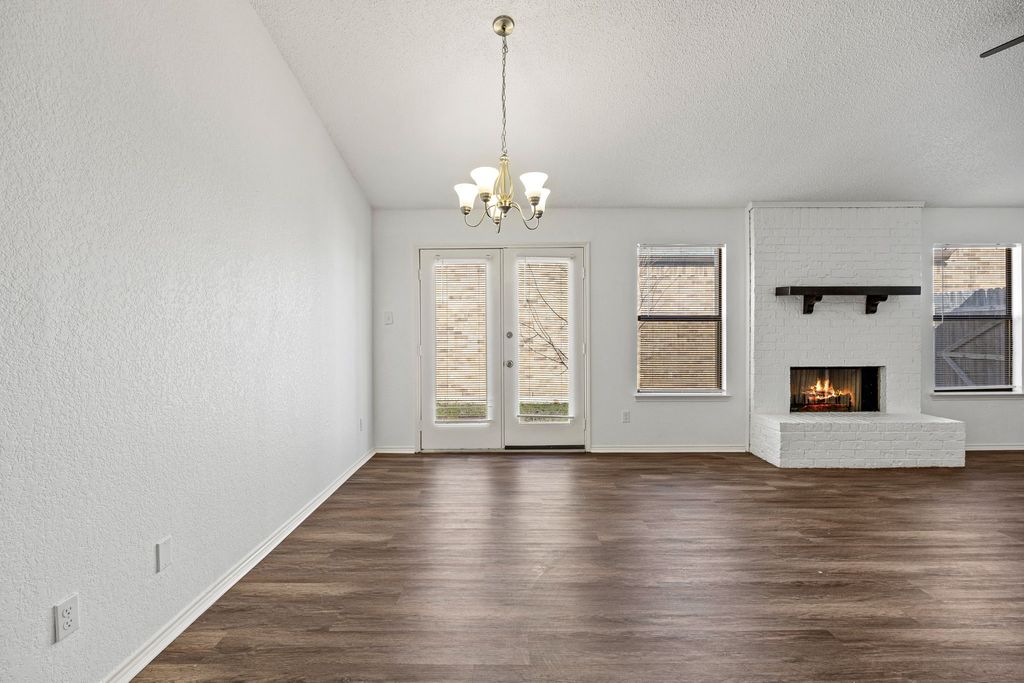 2713 Harvest Lake Drive, Irving, TX 75060