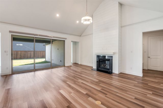 8813 Creekhollow Court, Mckinney, TX 75071