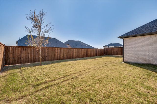 8813 Creekhollow Court, Mckinney, TX 75071