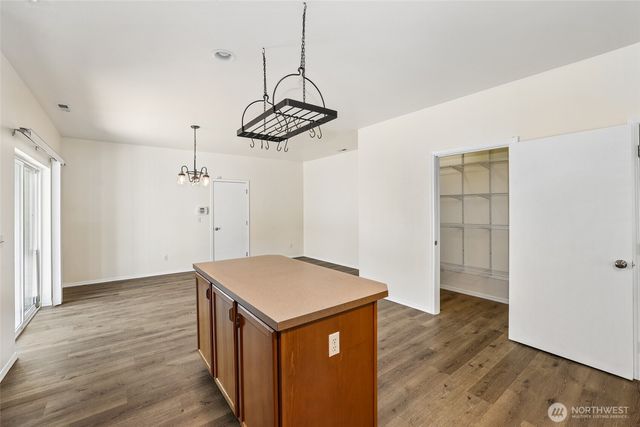 7625 Rushmore Way NE, Lacey, WA 98516