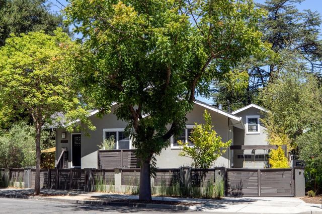 660 Palo Alto Avenue, Palo Alto, CA 94301