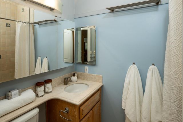 660 Palo Alto Avenue, Palo Alto, CA 94301