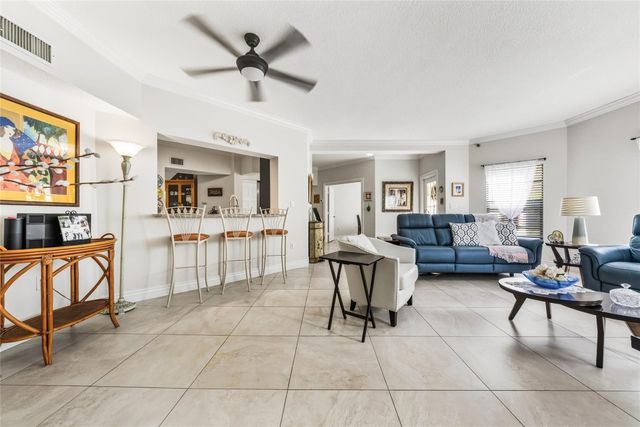 6606 Villa Sonrisa Drive 910, Boca Raton, FL 33433