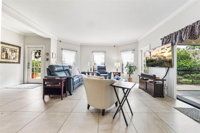 6606 Villa Sonrisa Drive 910, Boca Raton, FL 33433